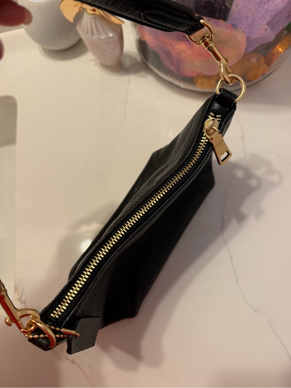 Coach Black Pebbled Leather Shoulder Bag Gold Hardware C2932 - Picture 3 of 7
